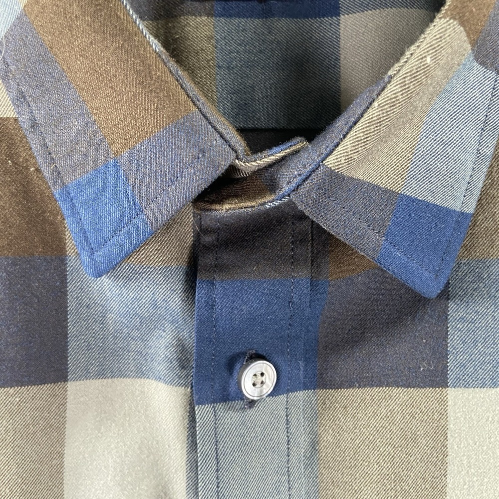 UNTUCKit Shirt men's Large Button Up Flannel Lightweight Slim Fit Blue Plaid - Picture 6 of 13